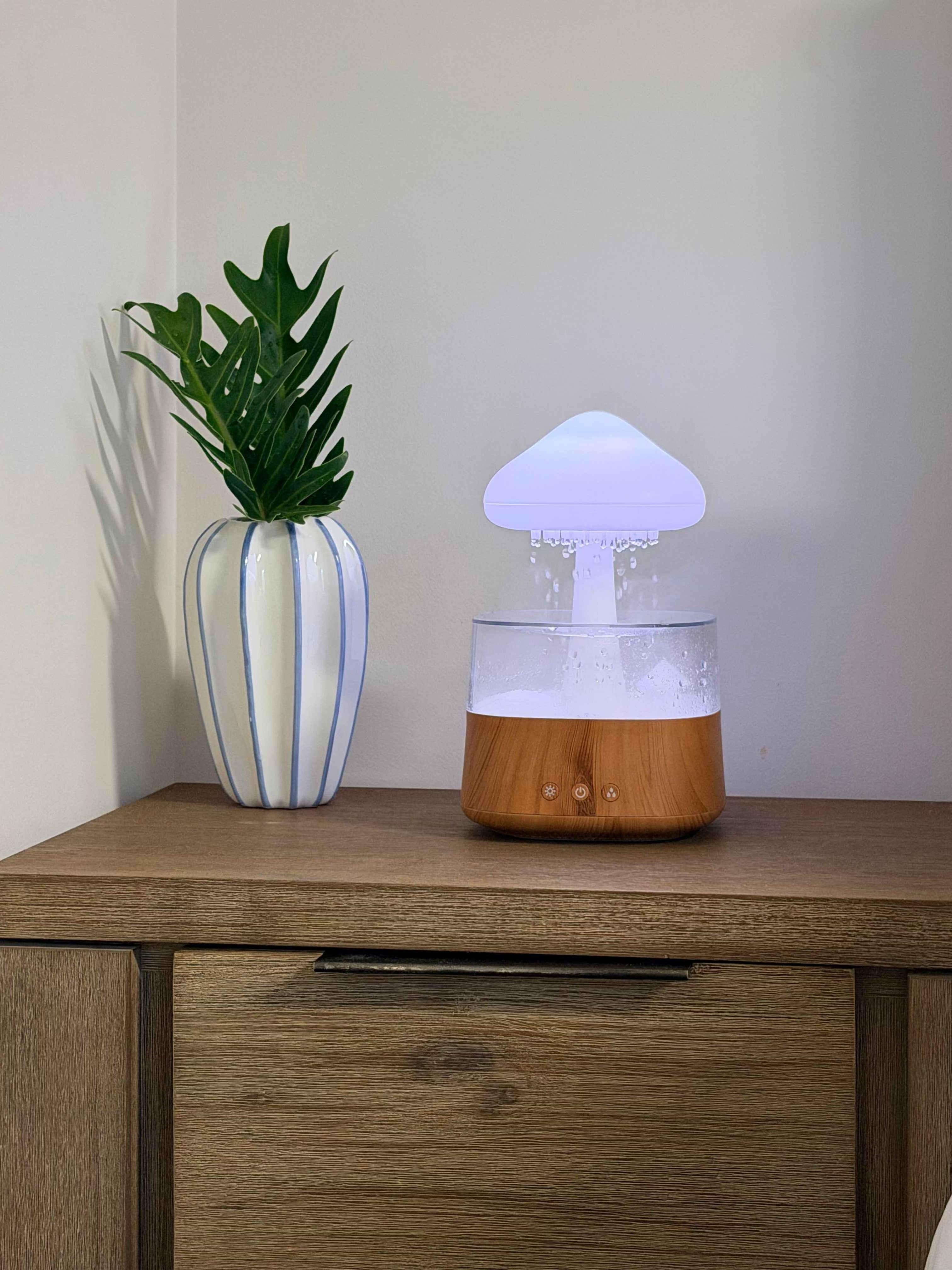 Hush Cloud Sleep & Relaxation Set - Sound Machine & Ambient Light for Better Sleep
